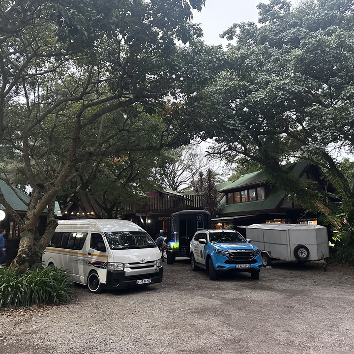 Vehicle support on tour