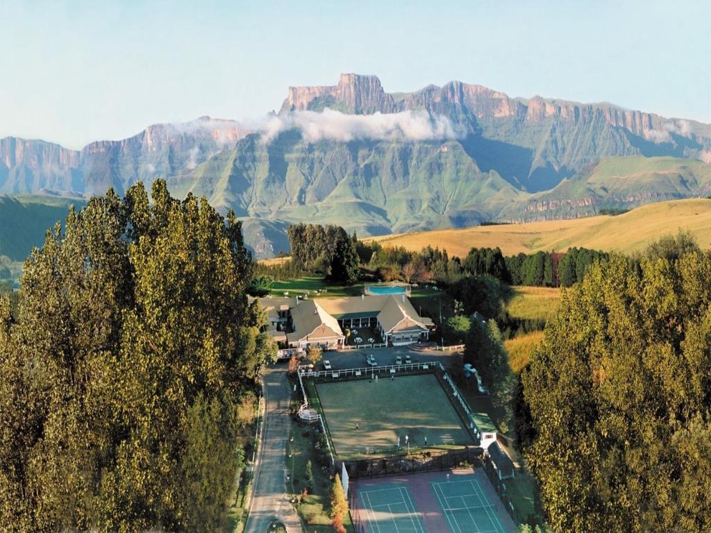 Drakensberg mountain cycling tour